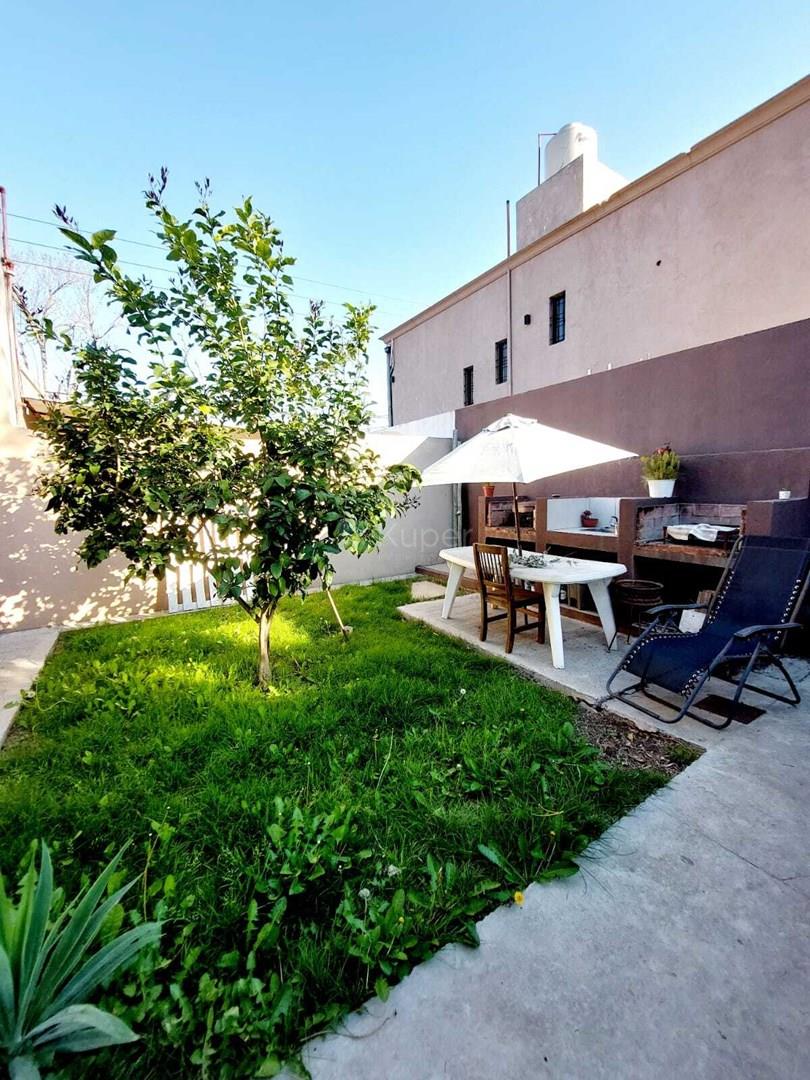 Patio- Parrilla