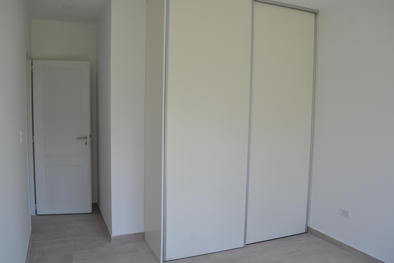 6497468_93405769386874157882722422930927052964376057052628066416269551726308217238510.jpg