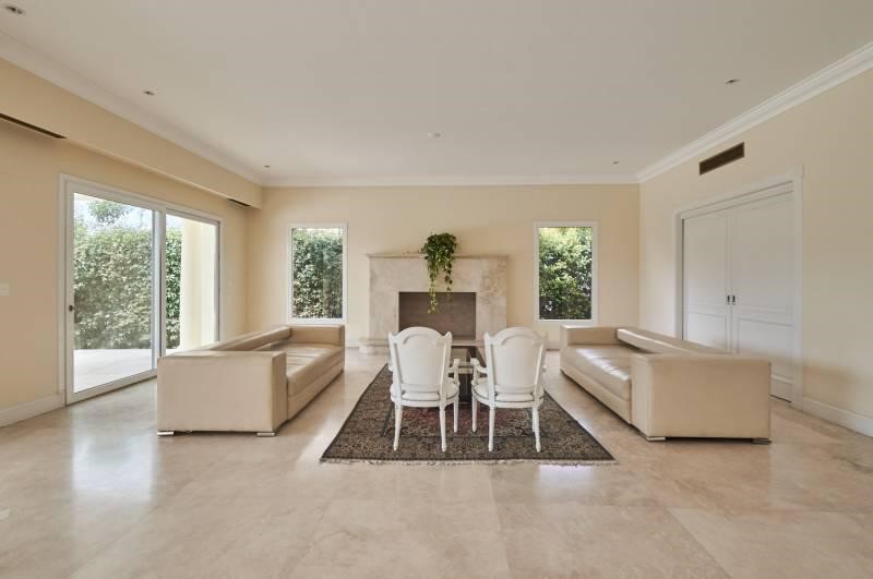 LIVING-LAGO CENTRAL