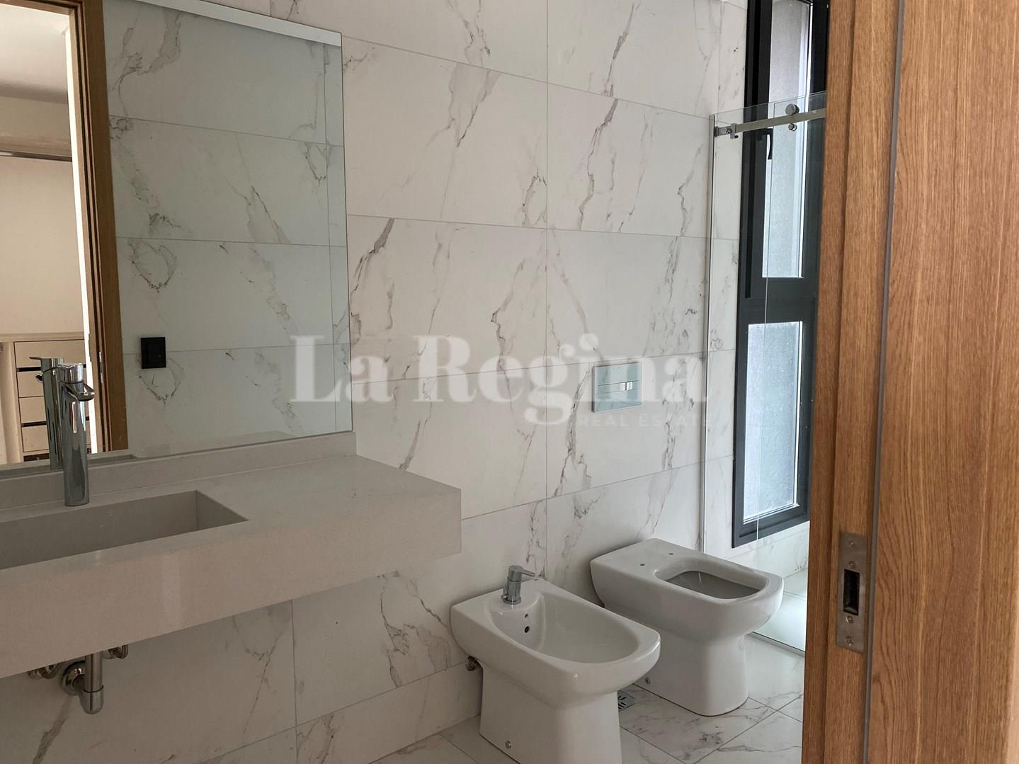 BAÑO SUITE-PUENTES