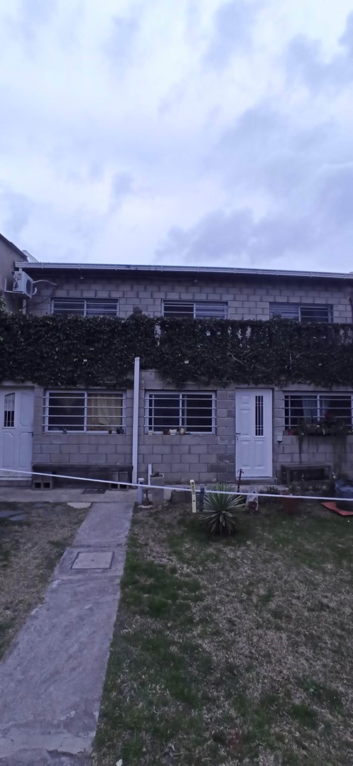 BENAVIDEZ,Av gral juan domingo Peron 1500