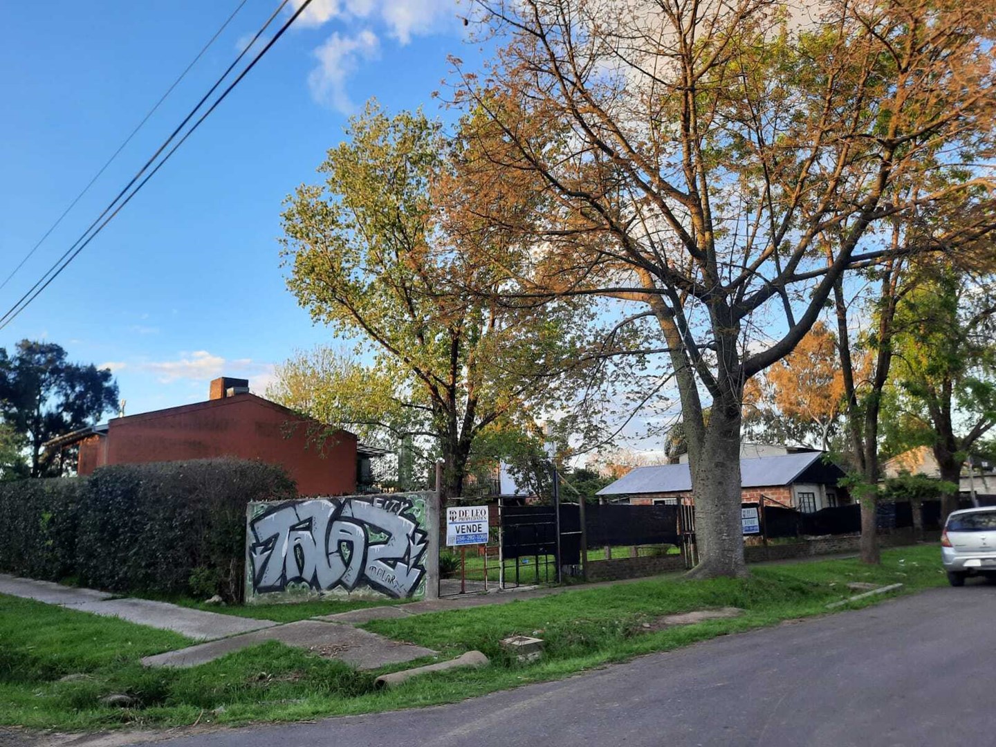 EL TALAR, Vivaldi esquina Kennedy