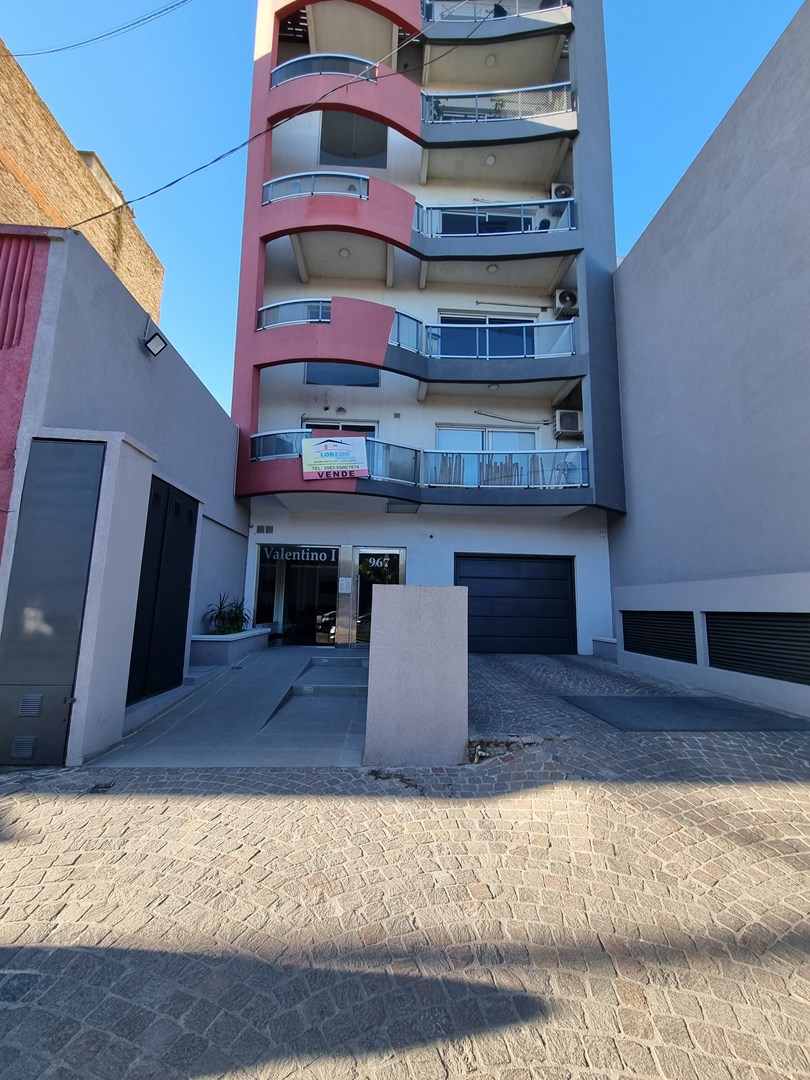 AV MANUEL QUINDIMIL 900