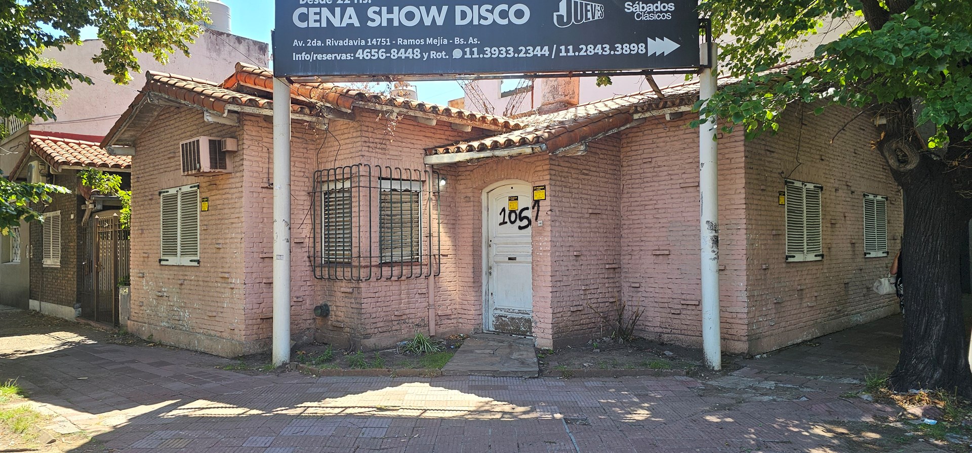 Juan B Justo esquina vignes 100