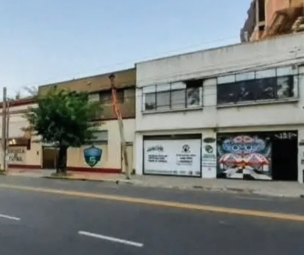 Av. Rivadavia 16900
