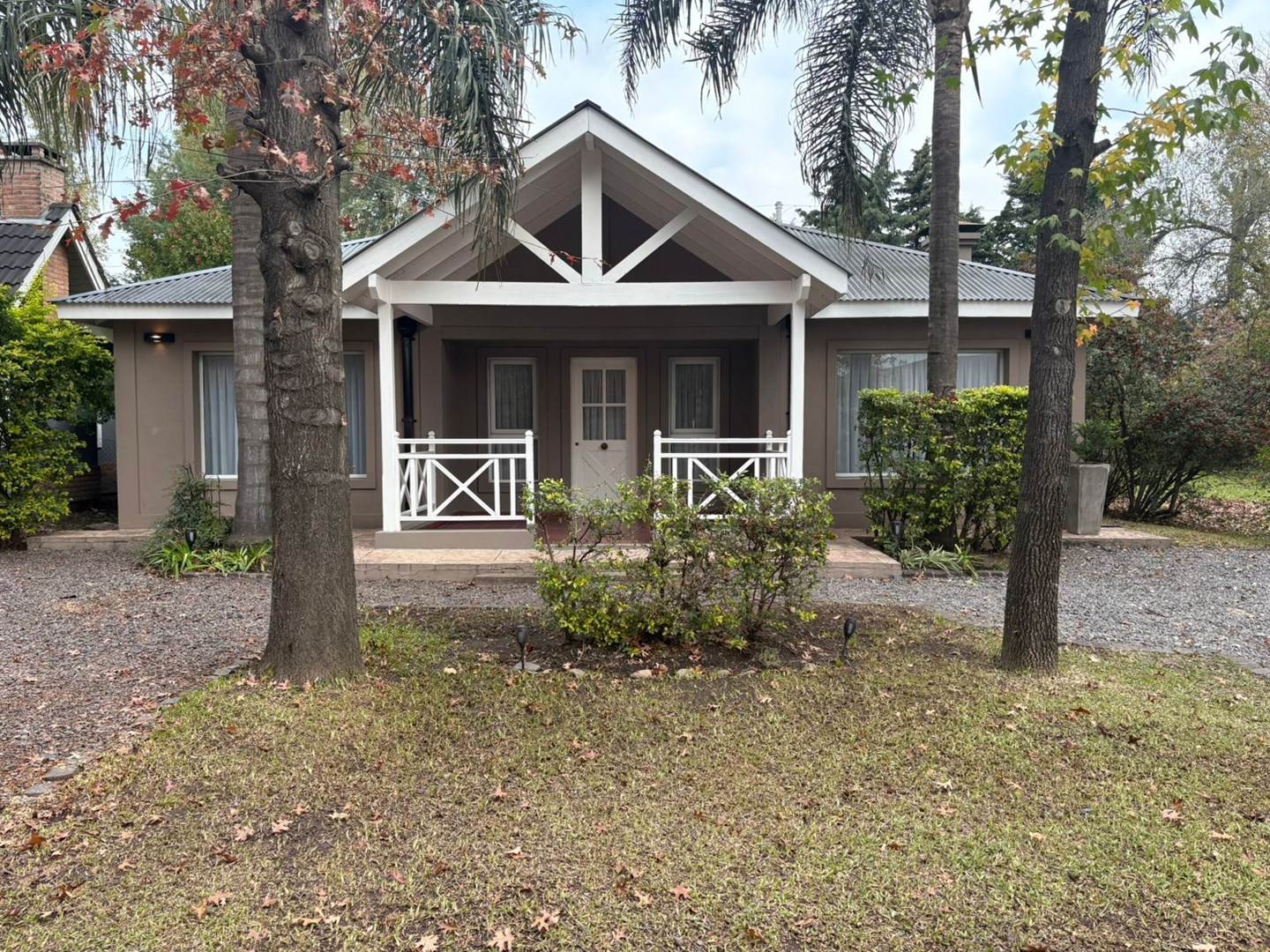 Atahualpa 1 esquina Cortejarena 100