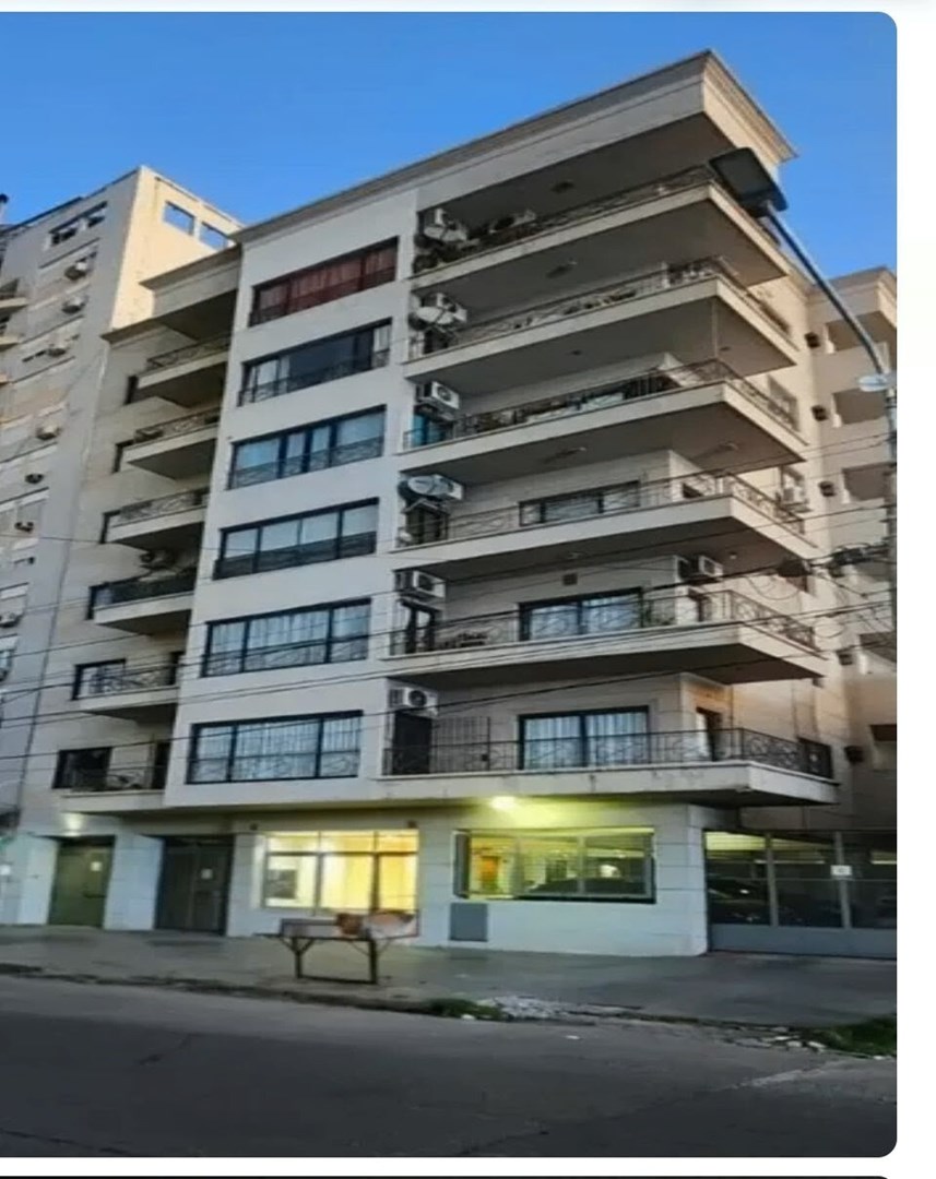 Av. Rivadavia 13400