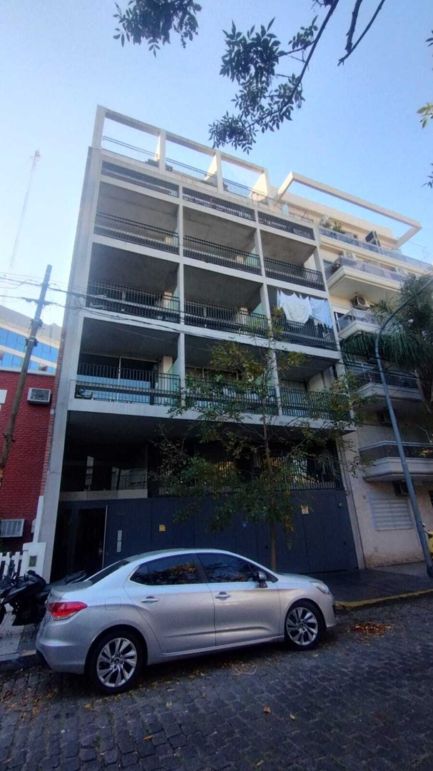 Naon Rómulo 3500