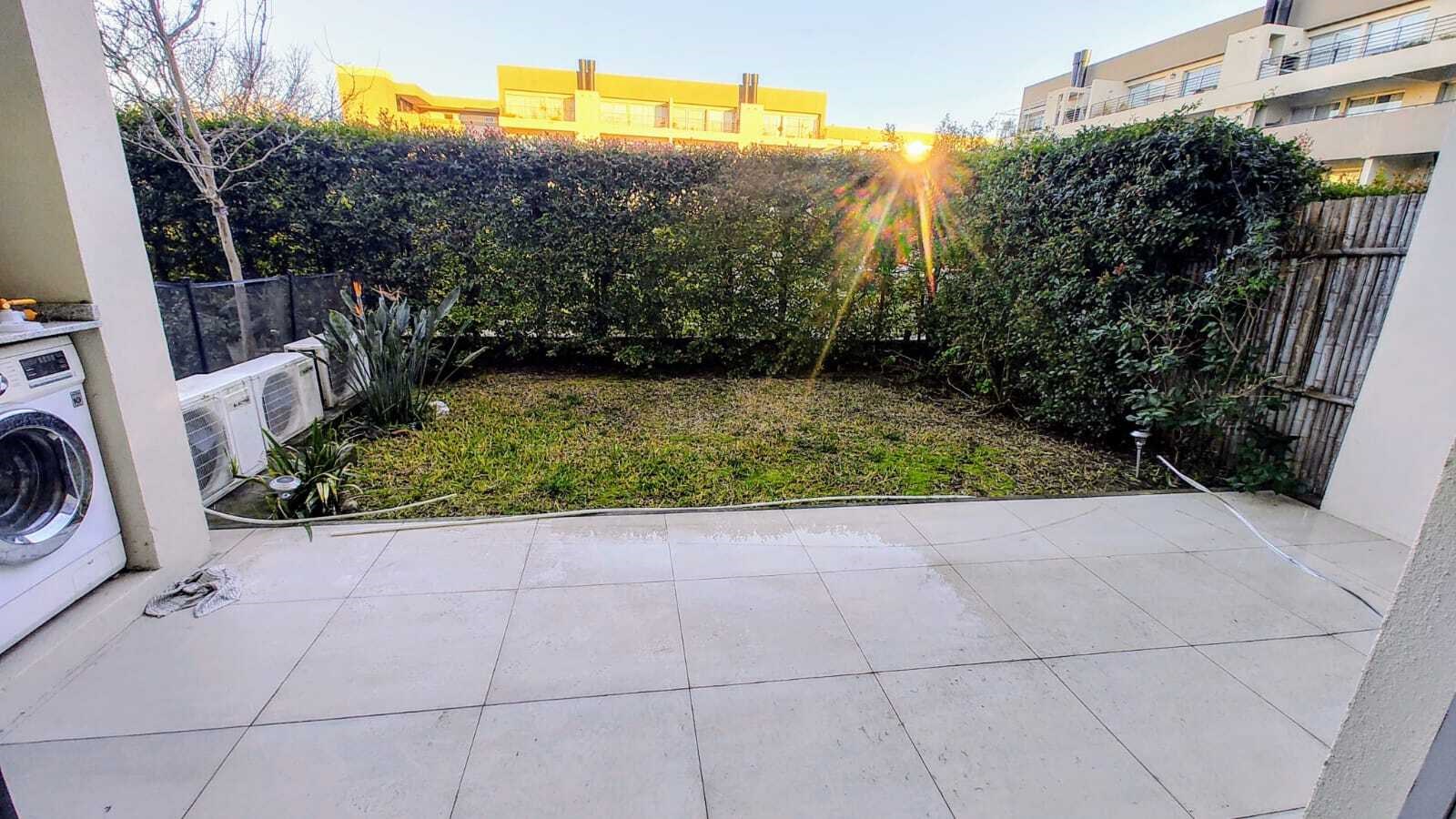 Intendente Becco 2300
