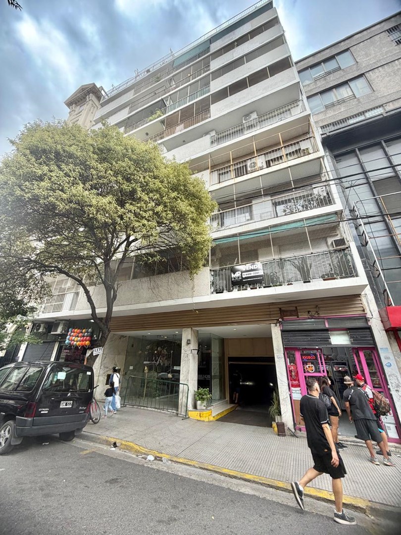 Bartolome Mitre 2400