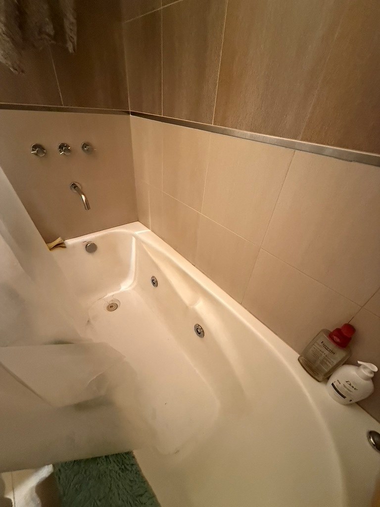 jacuzzi