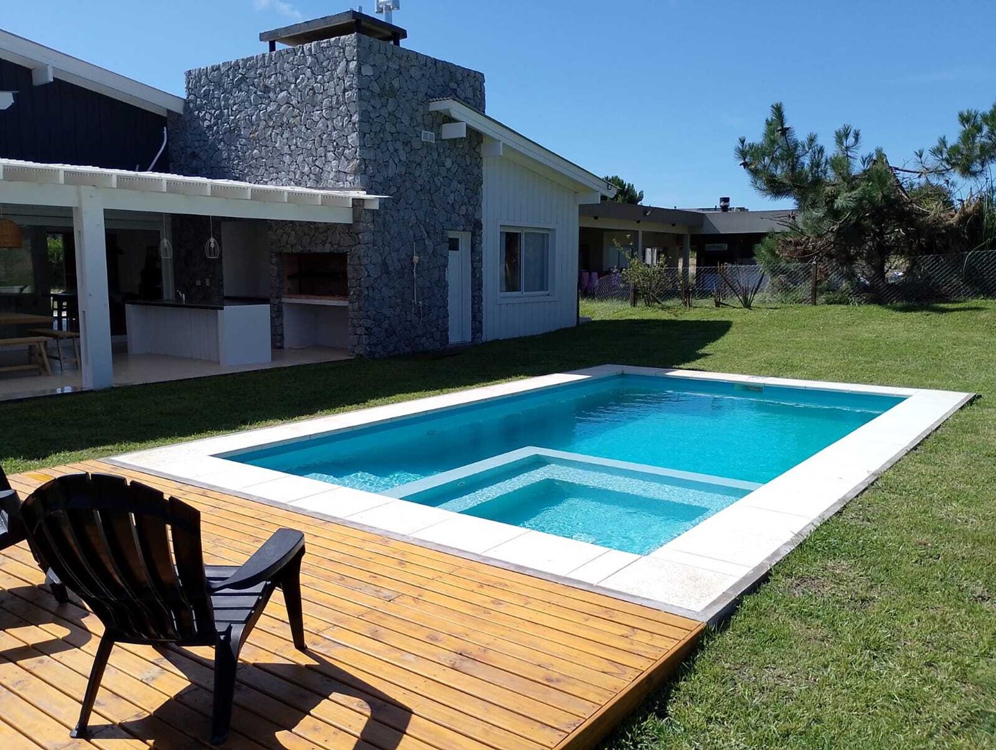 Ecuestre, Costa Esmeralda 200