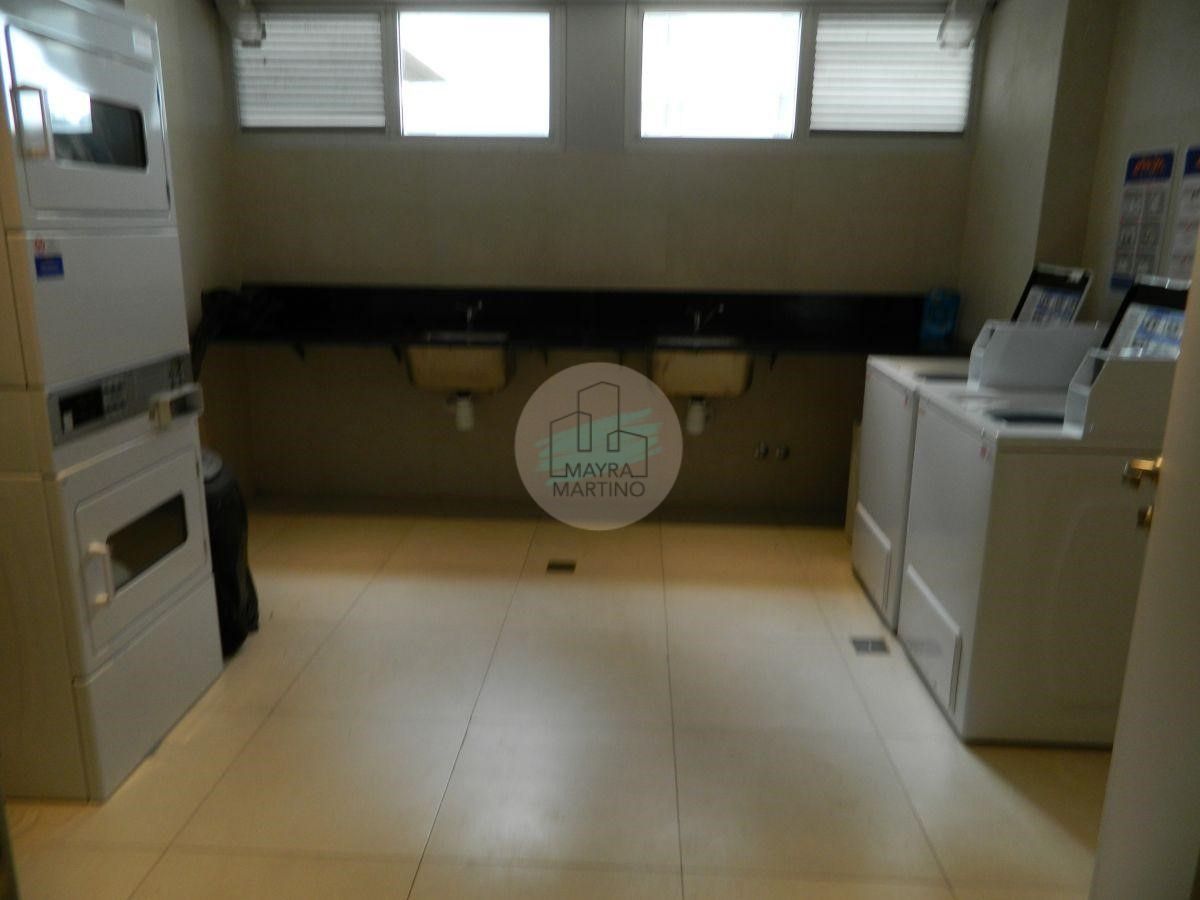 2012137023.jpg