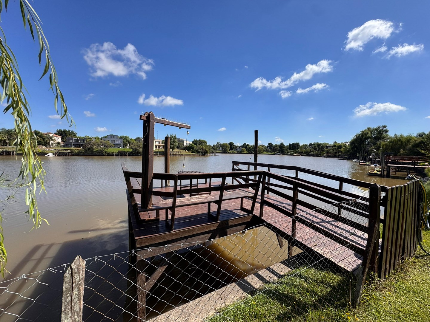 Av de todos los santos 100