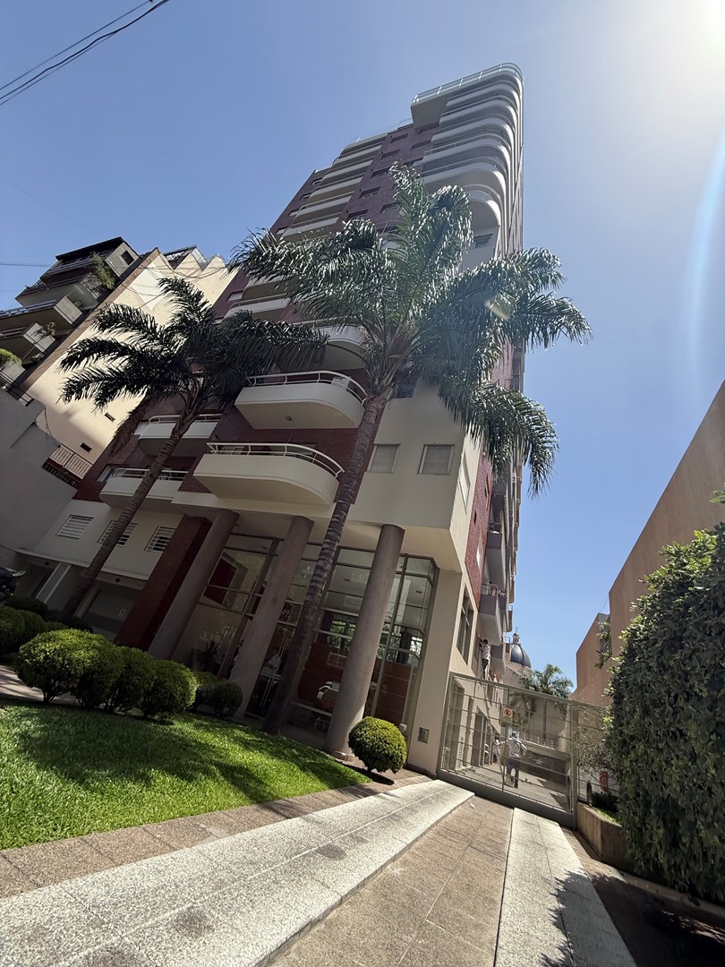 Av. Juan Bautista Alberdi 2400