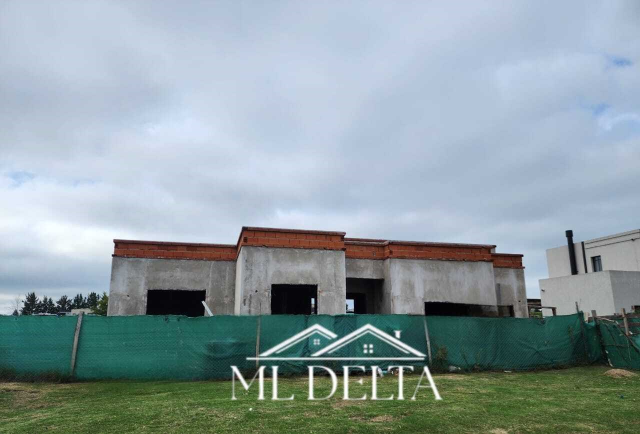 Casa en VENTA 4 dormitorios  a la LAGUNA | Barrio San Matias Area 1 |  Finaliza JUNIO 2026 | FINANCI 0