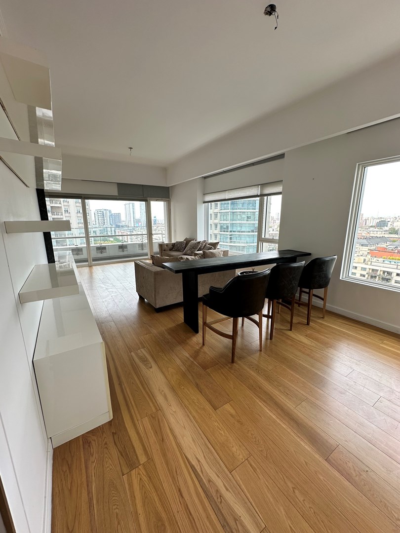 Alvear Tower, Azucena Villaflor 559, Puerto Madero. 500