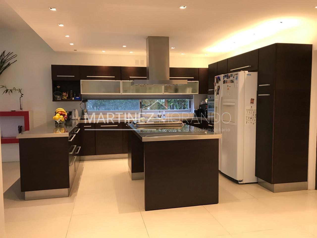 La Pradera-Av. Caamaño 900