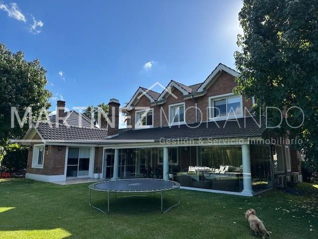 La Pradera-Av. Caamaño 900