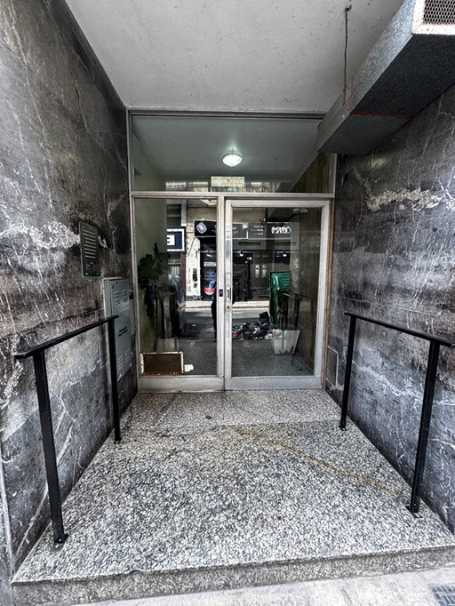 Teniente general Peron 1200