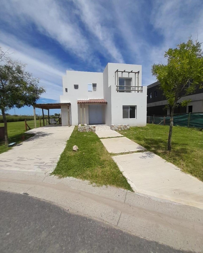 Casa 5 amb. en Puertos — foto 2