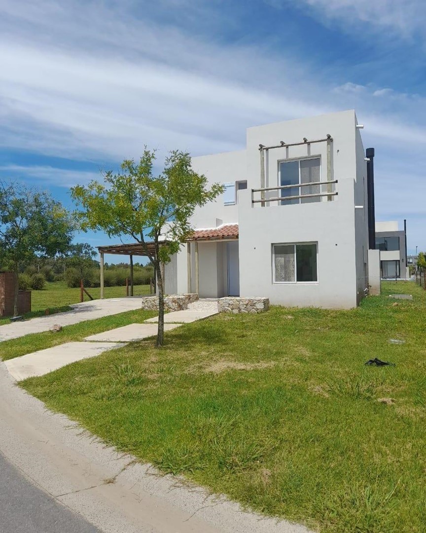 Casa 5 amb. en Puertos — foto 4