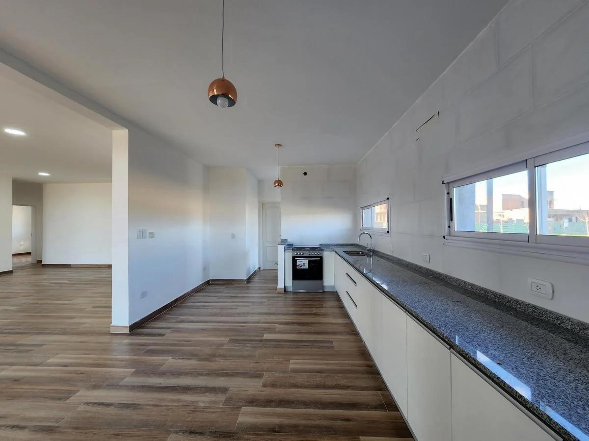 Casa 5 amb. en El Naudir — foto 5