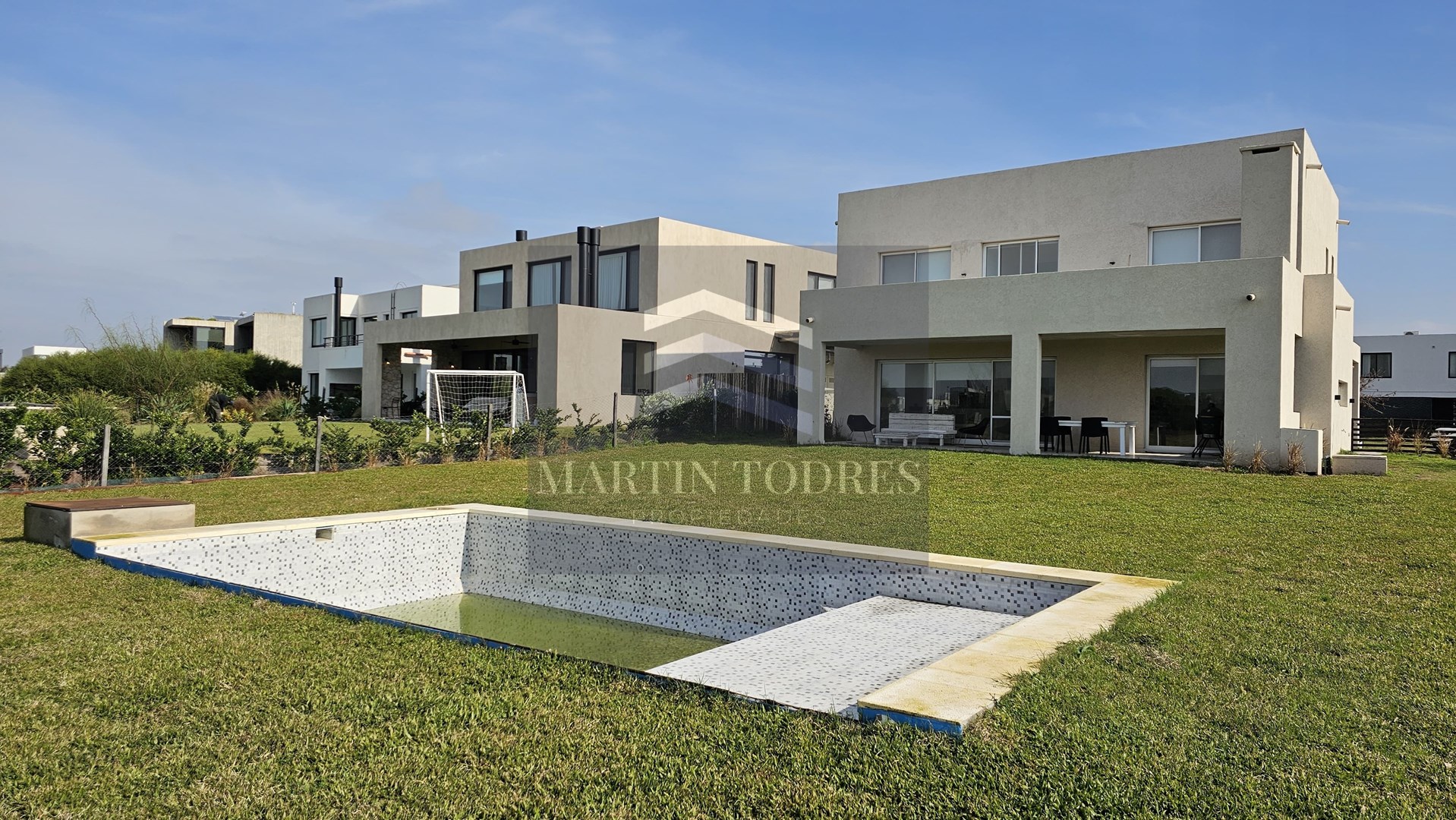 Casa 5 amb. en El Cantón Golf