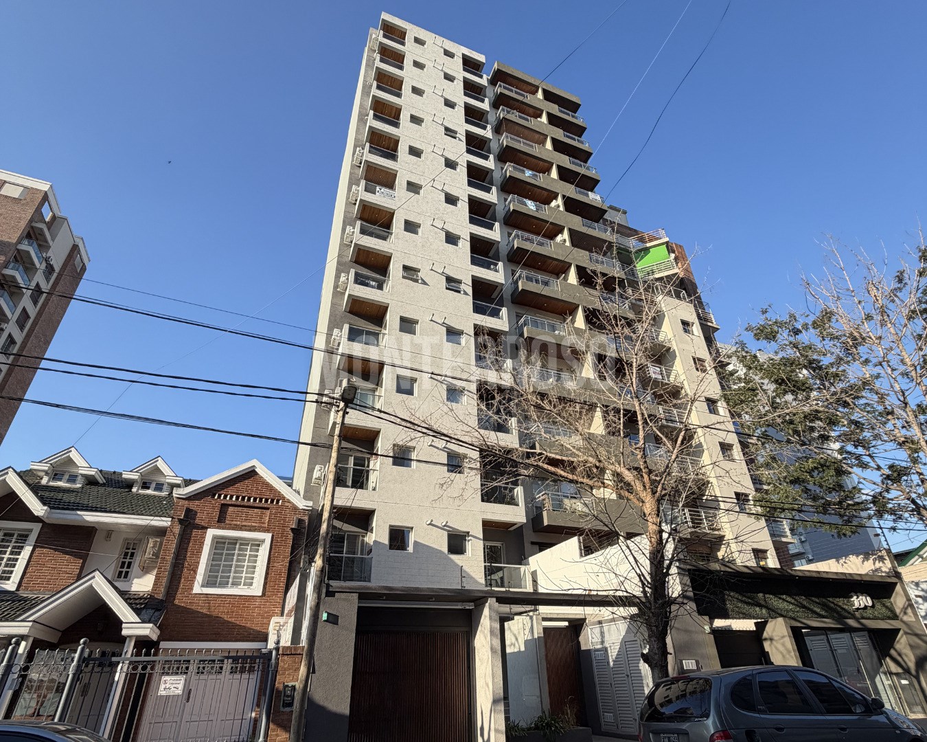Alvear 300