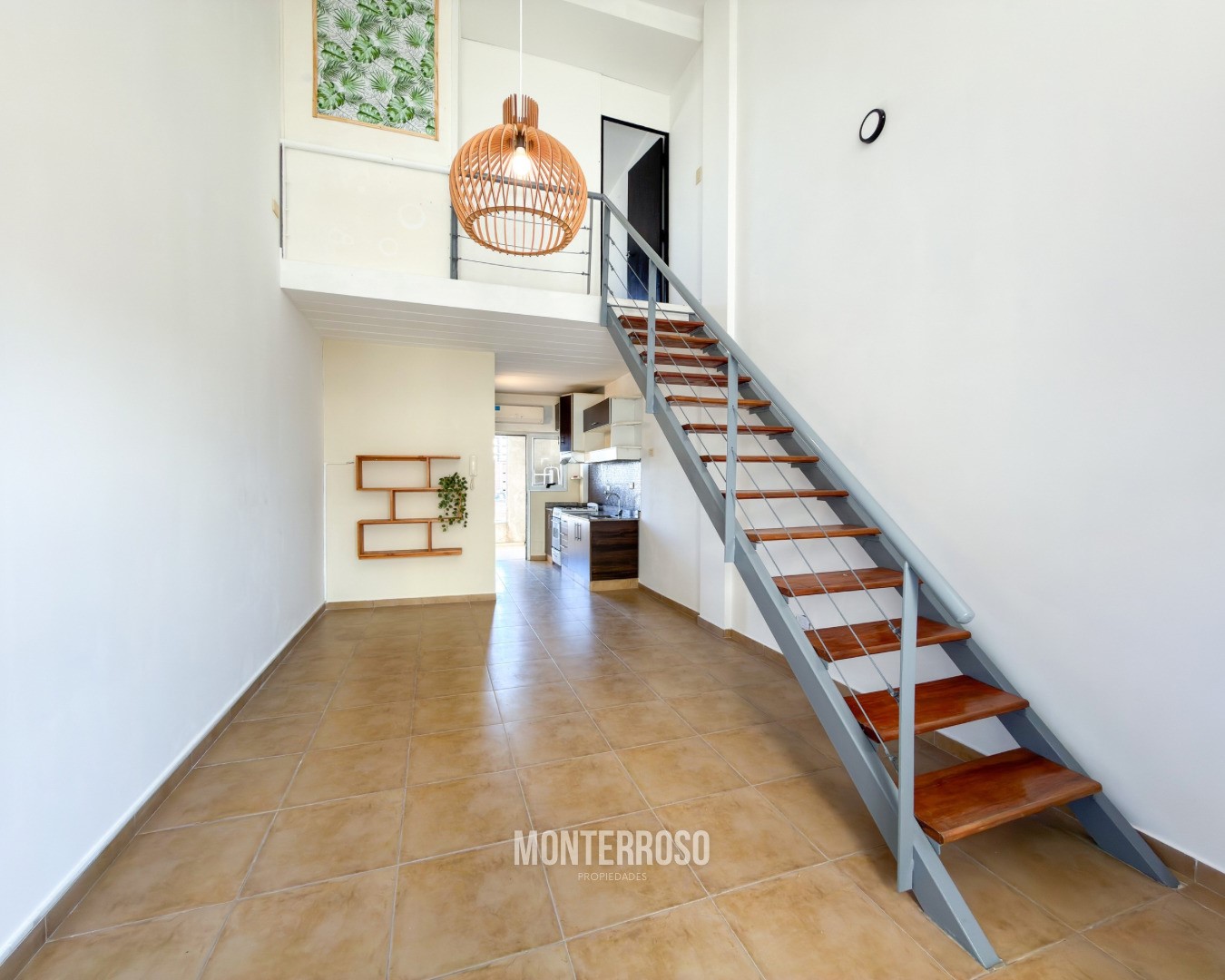 Mitre 1000