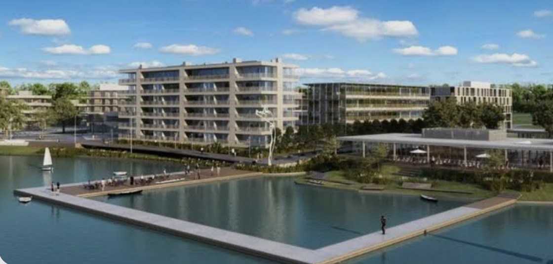 Puertos del Lago 100