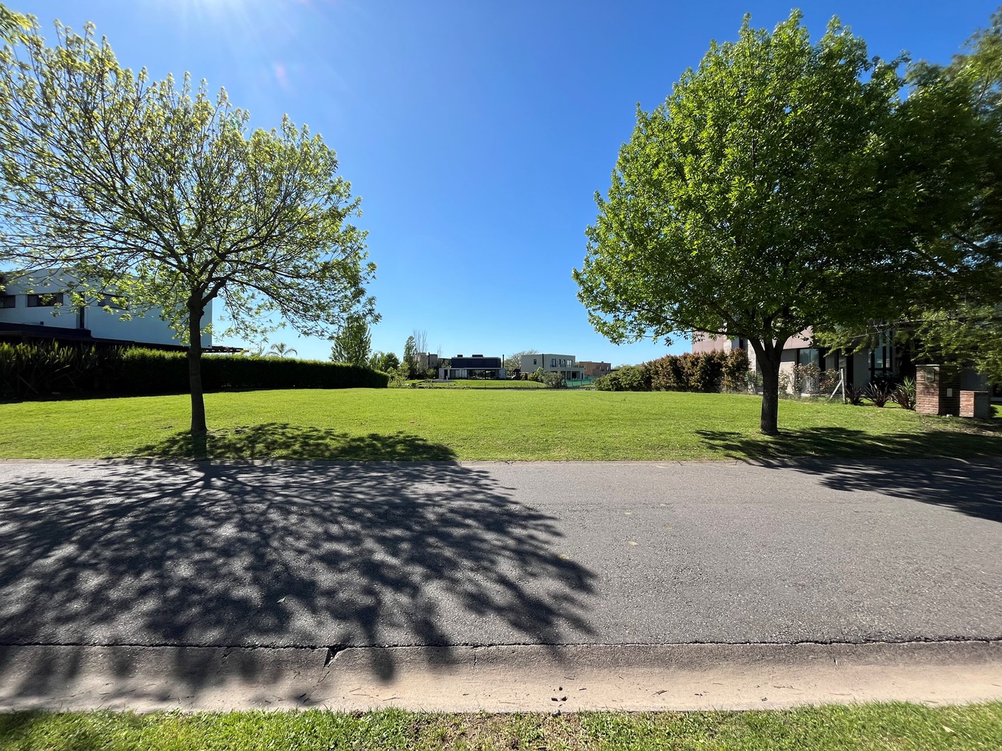 El Cantón - Islas 0