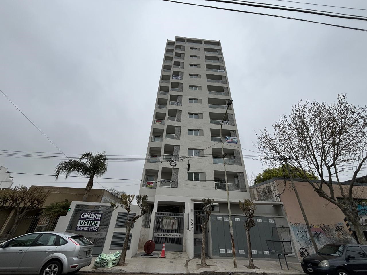 Calle 9 4500