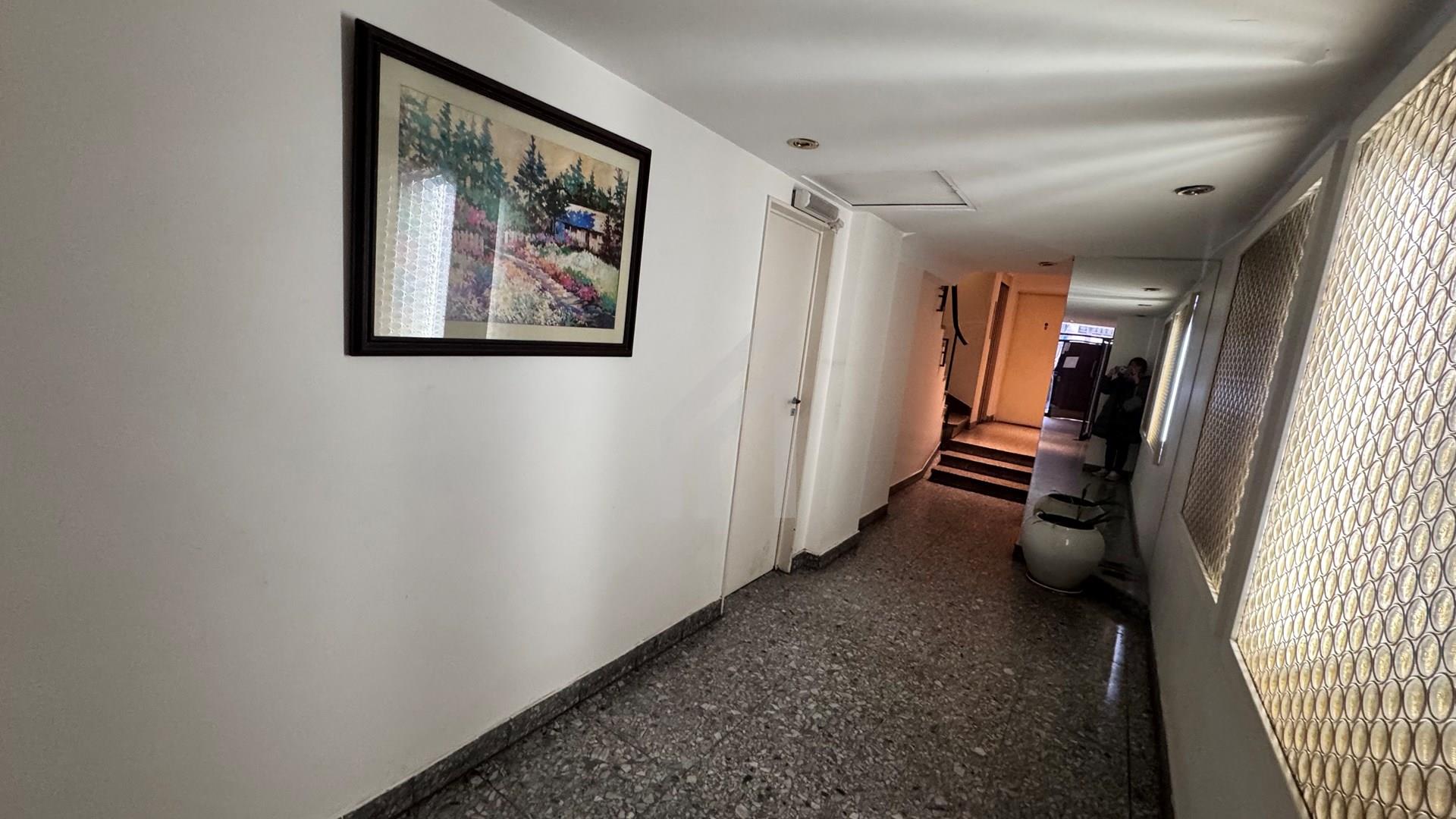 pasillo de ingreso