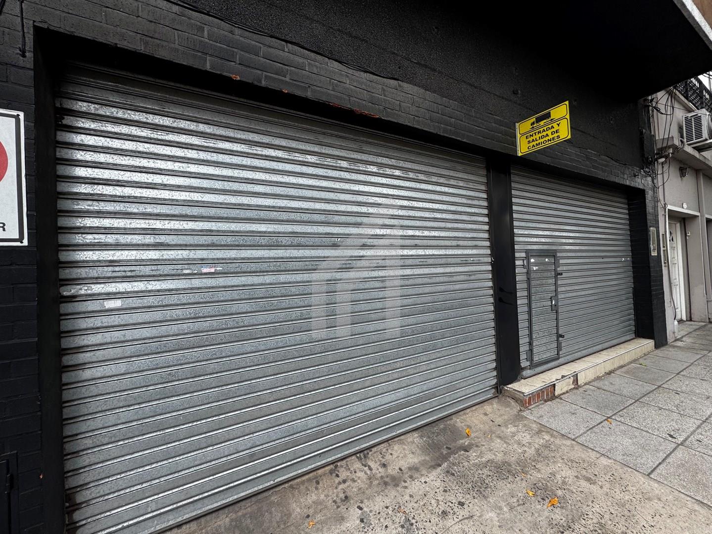 Av Bernardo Ader 900