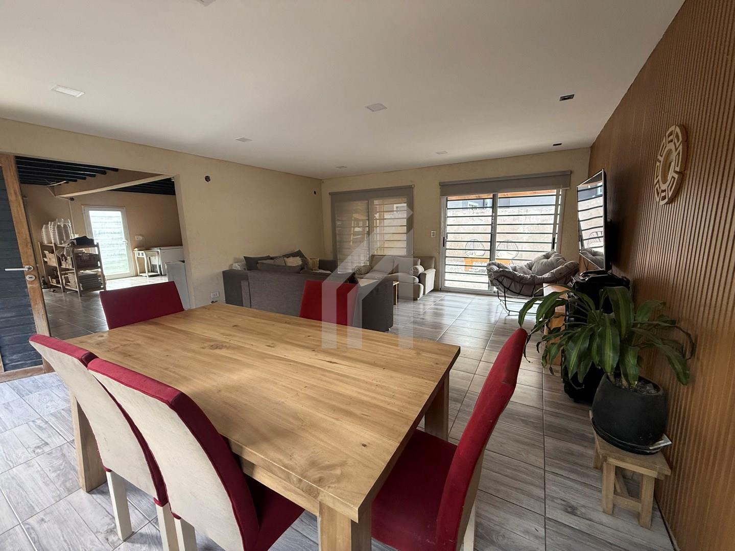 Elcano, Sebastián 1900