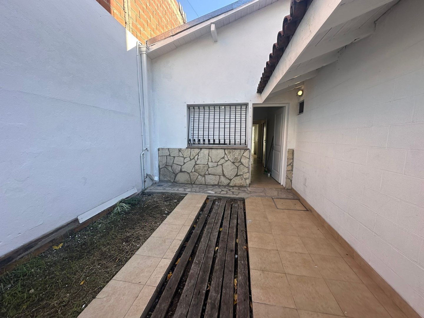 ILLIA 2500