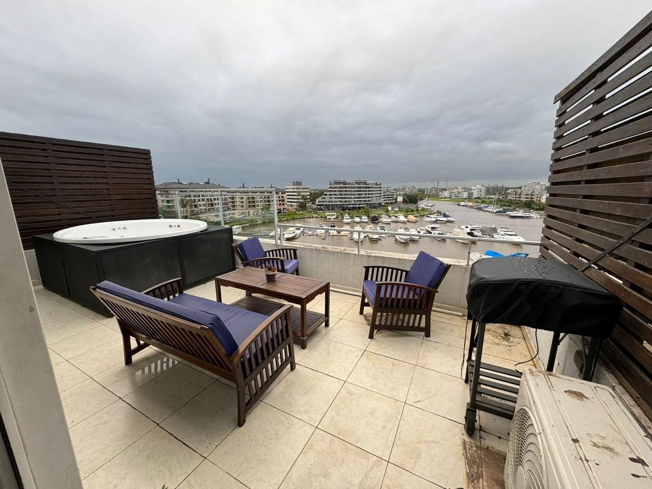 Loft del Wyndham 2 amb en VENTA y en  alquiler temporal  con vista a la Bahia