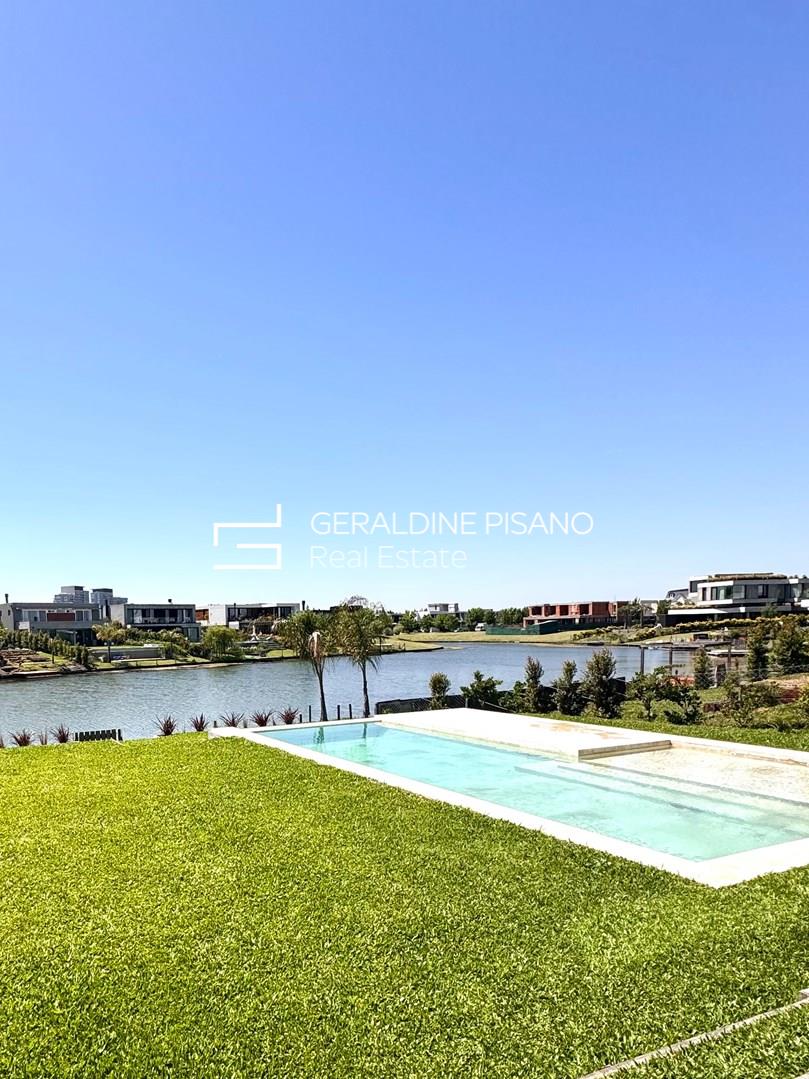 CASA EN VENTA Y ALQUILER AL AGUA EN VIRAZON 200