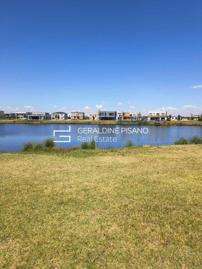 VENTA LOTE PUERTOS DEL LAGO RIBERAS 0