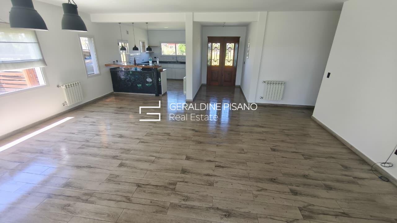 CASA EN VENTA Y ALQUILER EN SAN SEBASTIAN AL AGUA 0