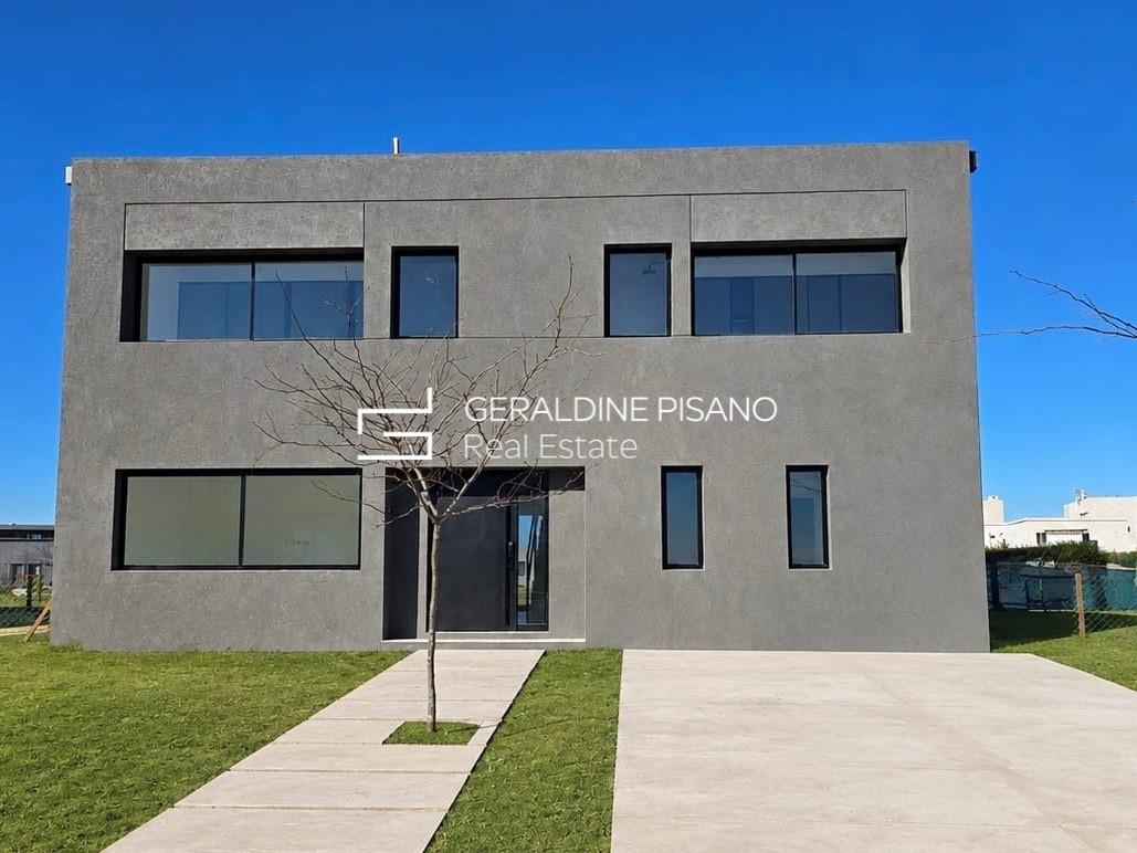 CASA EN VENTA EN RIBERAS PUERTOS NORDELTA 100