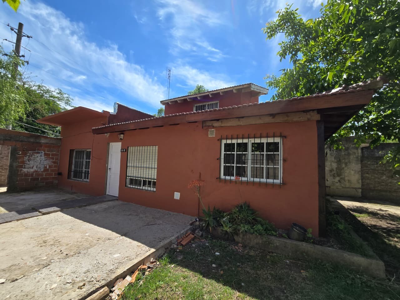 PEDRO ECHAGUE 205 - 200