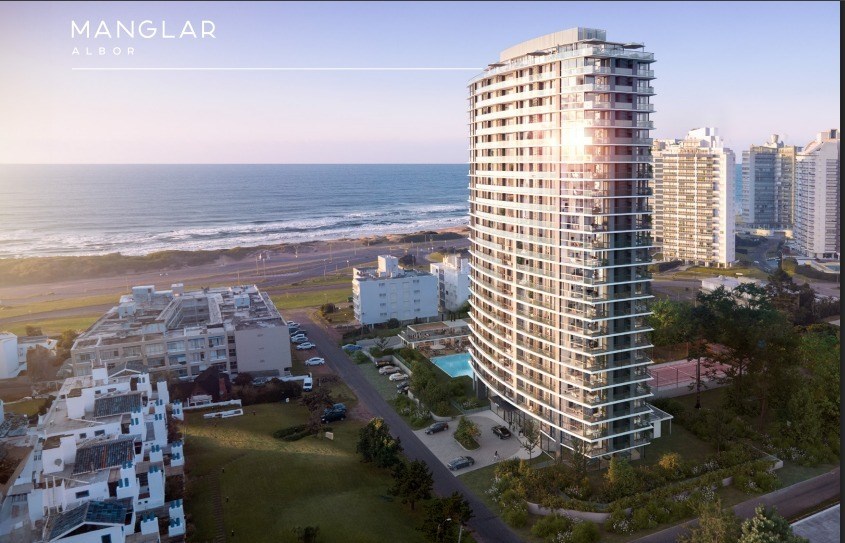 MANGLAR   Parada 5, Playa Brava,    Punta del Este
