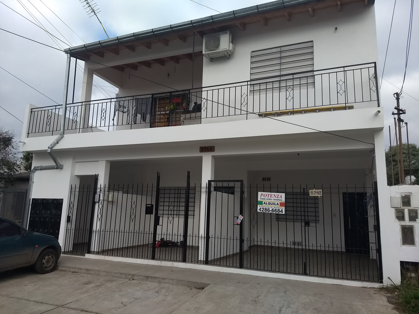 Las Golondrinas 3700