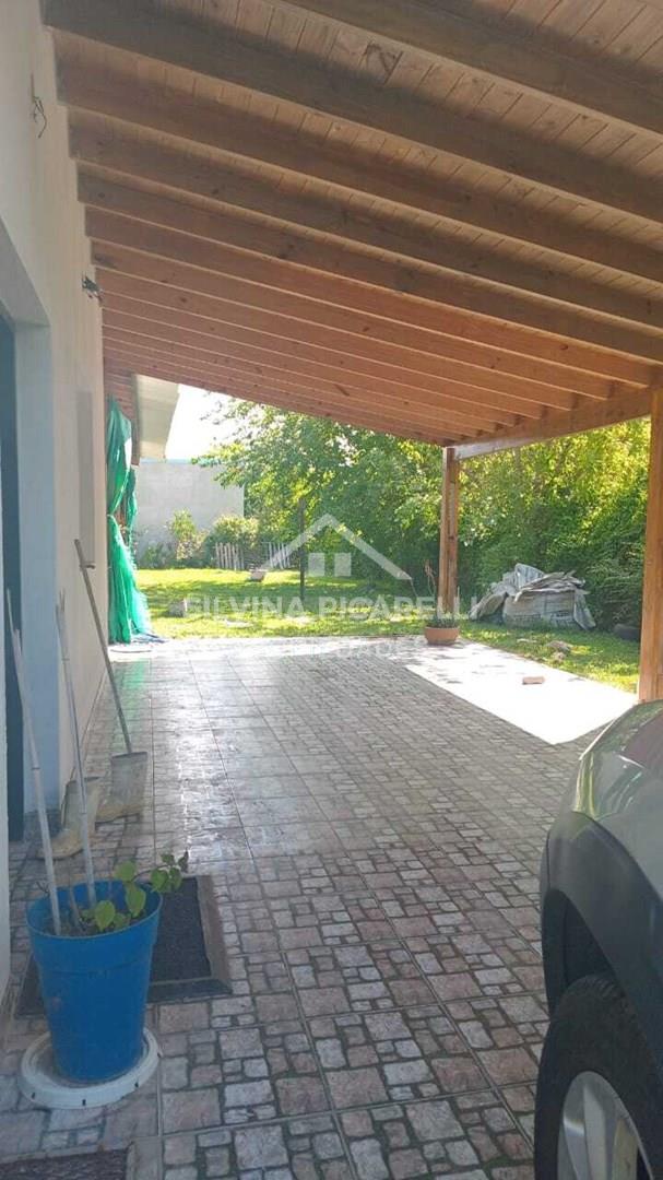 VENTA CASA PARQUE SAKURA CALLE MORENO 300