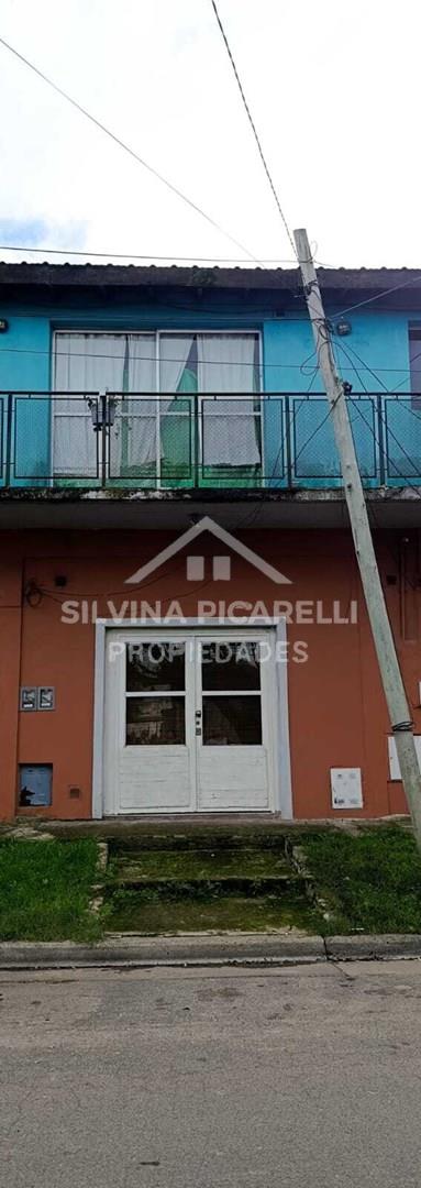 VENTA DEPARTAMENTO 3 AMBIENTES -APTO CREDITO- CARDALES CALLE AMEGHINO 200