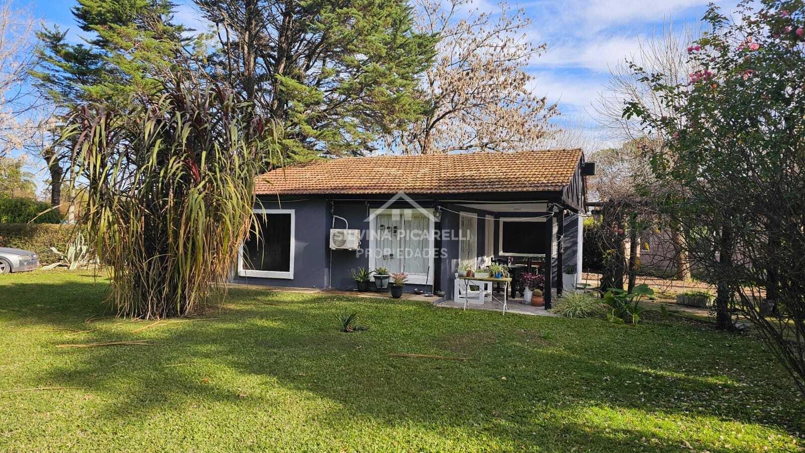 CASA QUINTA - ESQUINA OBLIGADO Y L. BERNARDEZ 0