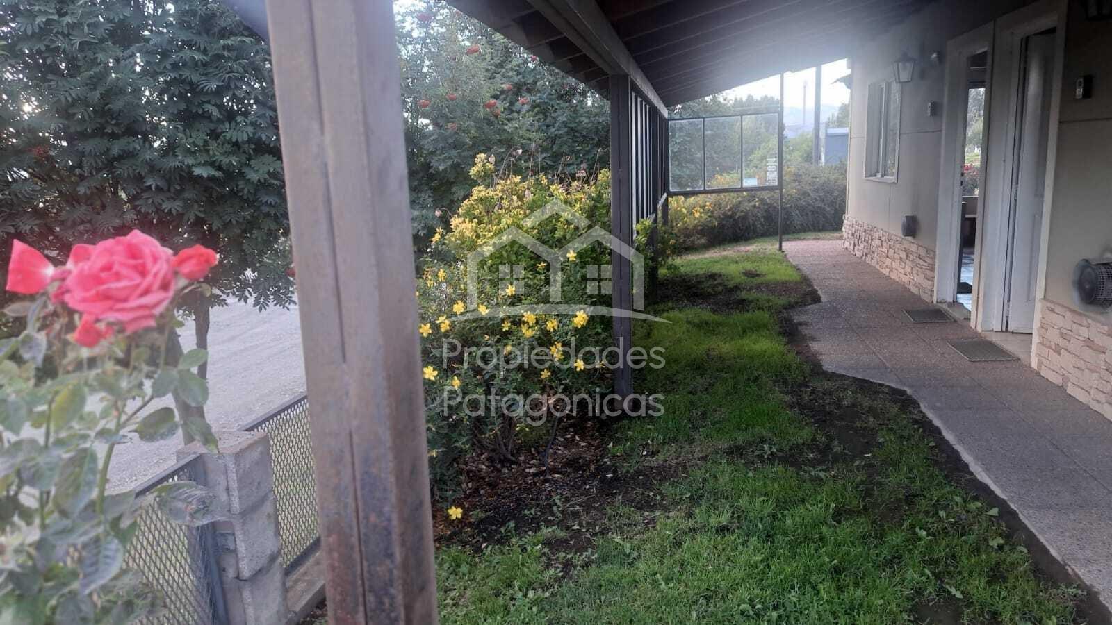 Comandante Luis Piedrabuena 5000