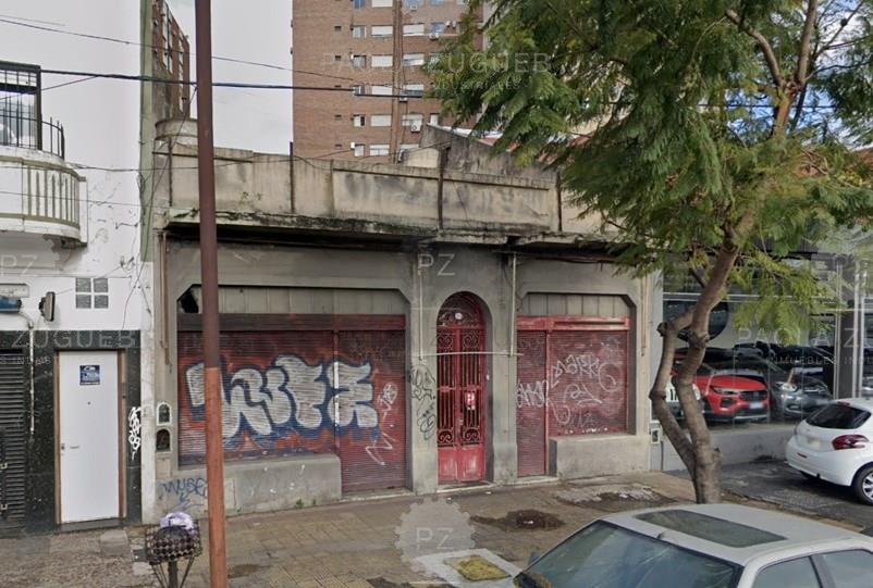 Avenida Hipolito Yrigoyen 2200